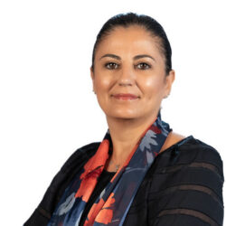 dina-saleh-profile